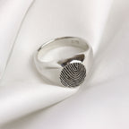 Chevalière personnalisée en argent sterling avec empreinte digitale