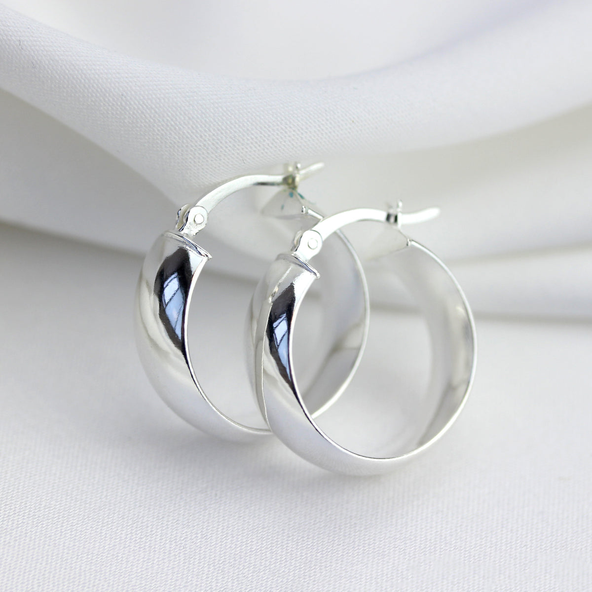 Boucles d'oreilles créoles épaisses en argent sterling de 20 mm