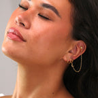 Boucle d'oreille à tige en argent sterling plaqué or avec chaîne en forme d'étoile