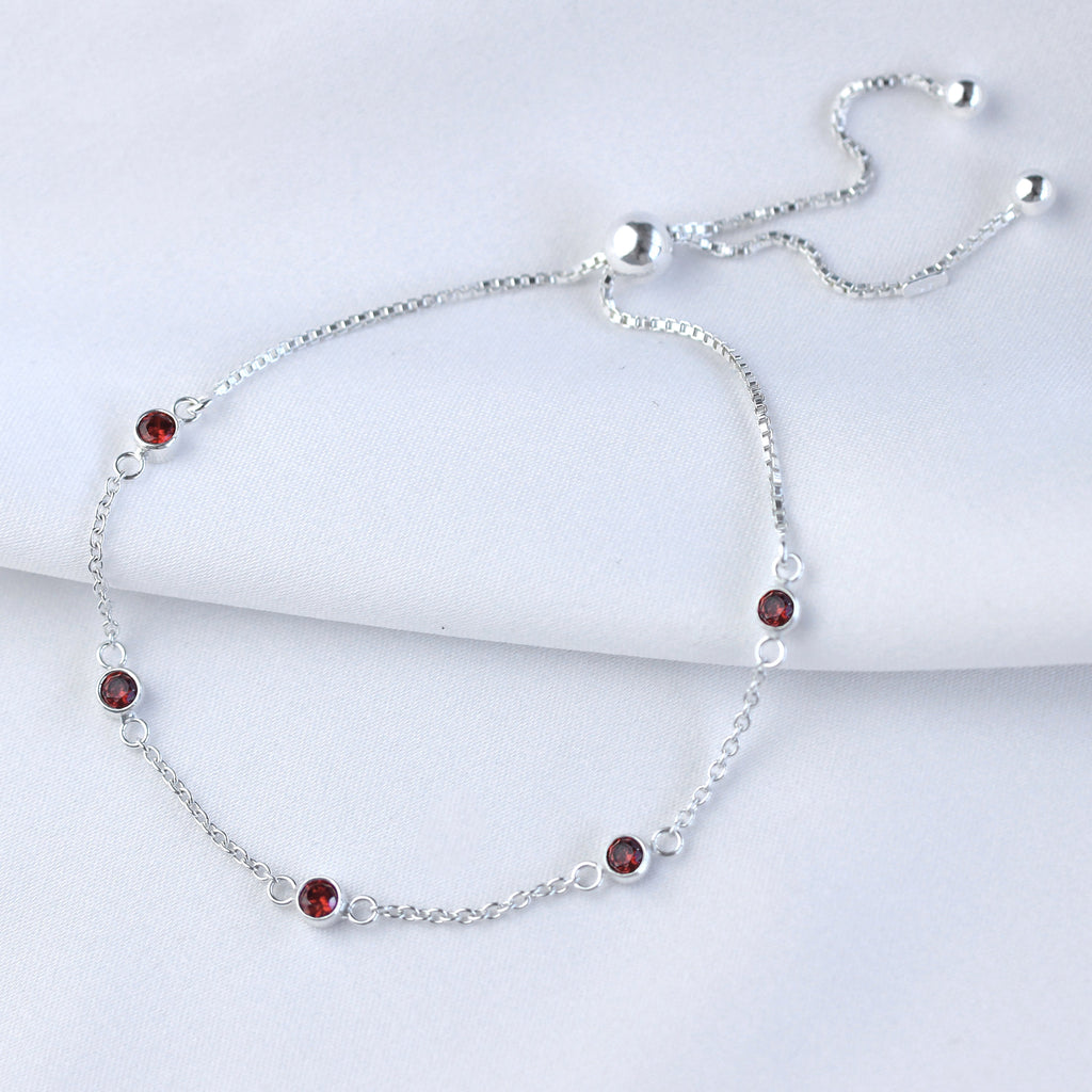 Bracelet réglable en argent sterling avec plusieurs grenats et zircones cubiques