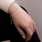 Bracelet réglable en argent sterling avec plusieurs améthystes et zircones cubiques