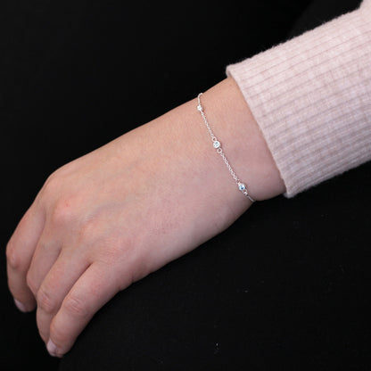 Bracelet réglable en argent sterling avec plusieurs aigue-marines et zircones cubiques