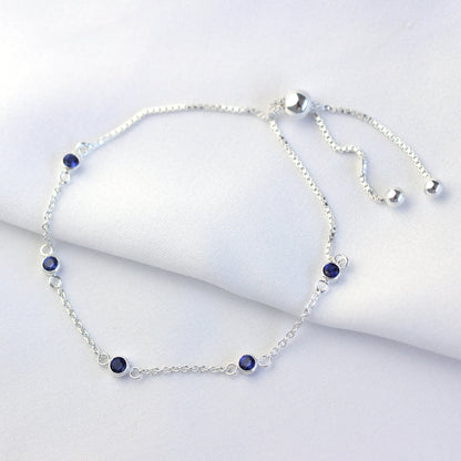 Bracelet réglable en argent sterling avec plusieurs saphirs et zircones cubiques
