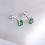Boucles d'oreilles à tige en argent sterling avec émeraude et zircone cubique, pierre de naissance du mois de mai, 4 mm