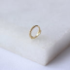 Piercing hélix minuscule torsadé en or 9 carats, créole de 7 mm, calibre 26