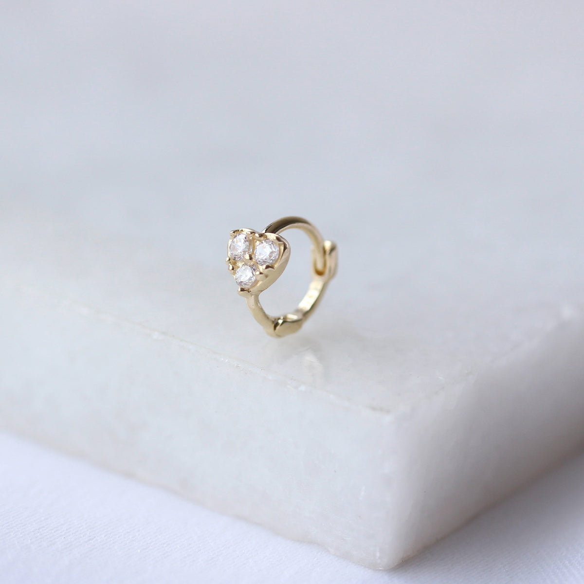 Piercing créole hélix en or 9 carats avec petit cœur en zircone cubique de 7 mm, calibre 26