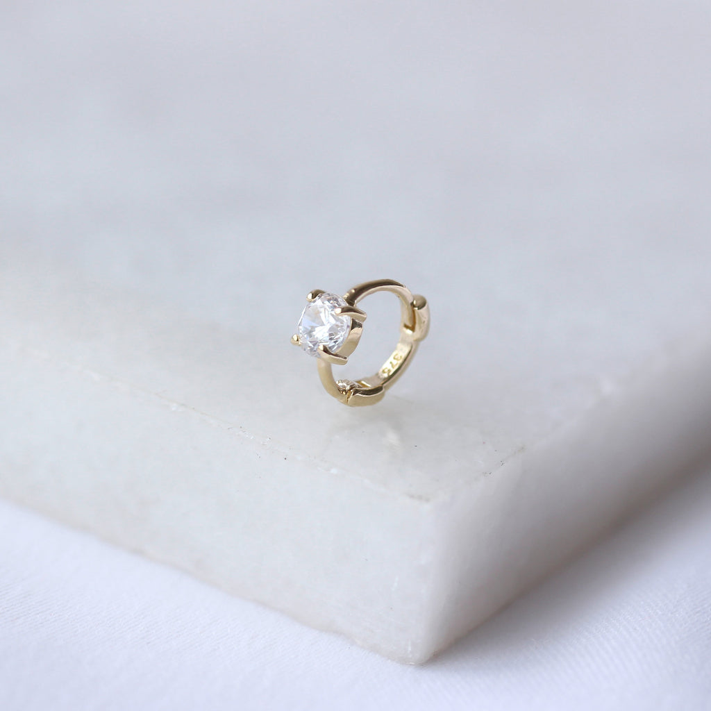 Piercing hélix rond minuscule en or 9 carats avec zircones cubiques de 3,5 mm et créole de 7 mm, calibre 26