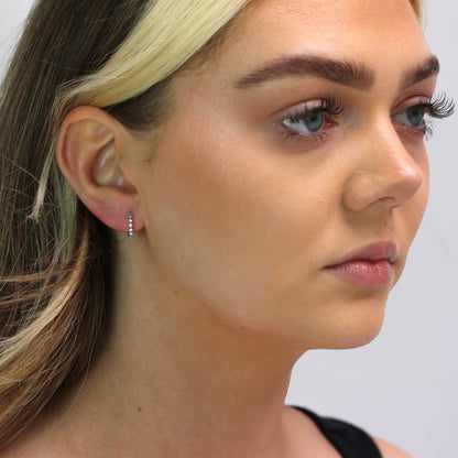 Boucles d'oreilles créoles en or 9 carats serties de griffes et zircones cubiques de 12 mm