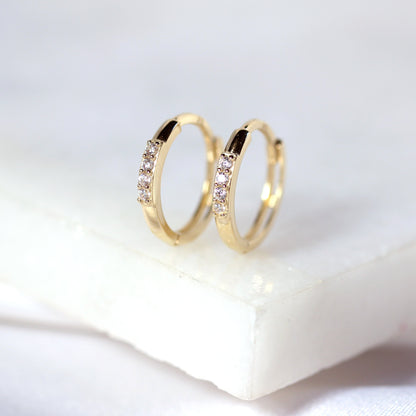 Boucles d'oreilles créoles en or 9 carats avec 4 zircones cubiques ronds de 12 mm