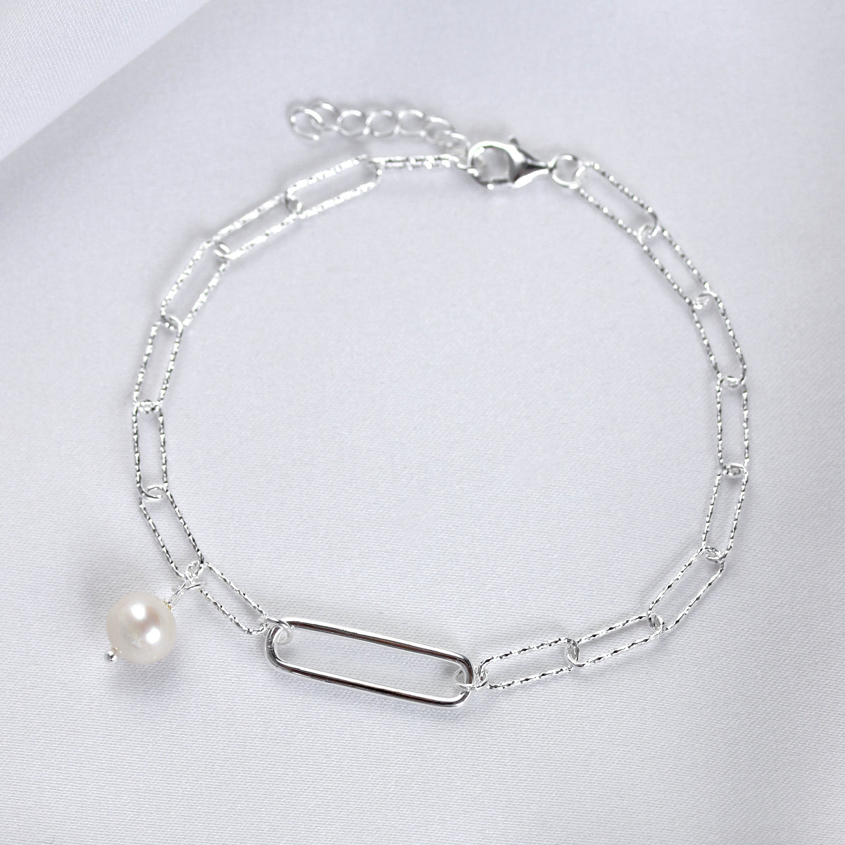 Bracelet à maillons longs en argent sterling et perles d'eau douce