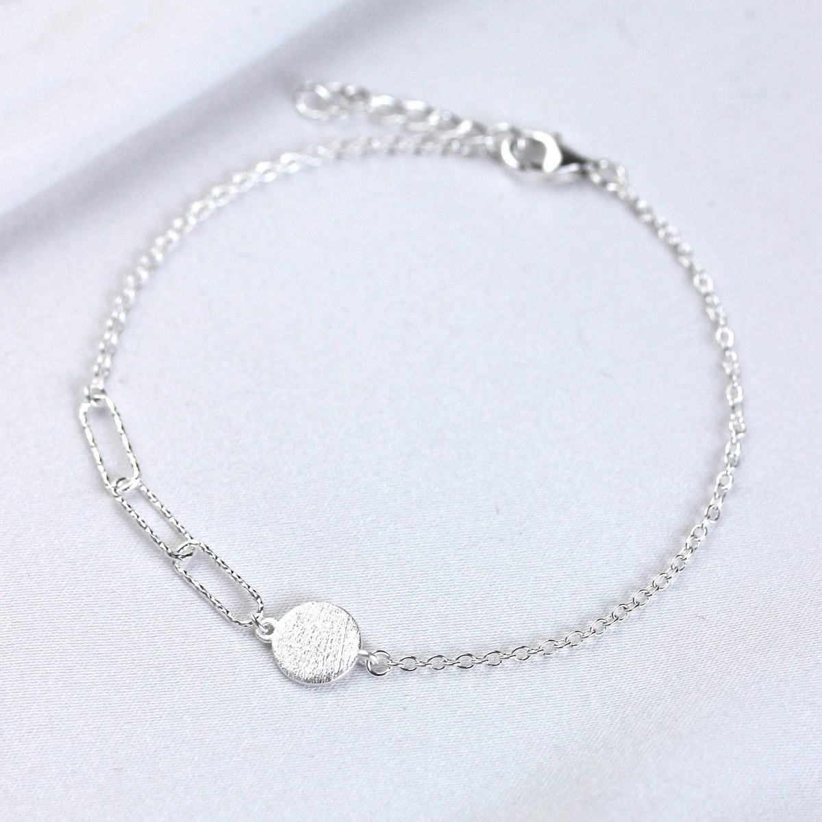 Bracelet à maillons longs en argent sterling brossé et gravable