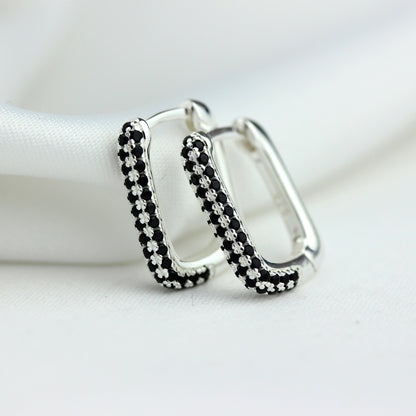 Boucles d'oreilles créoles ovales en argent sterling avec zircones cubiques noirs de 15 mm