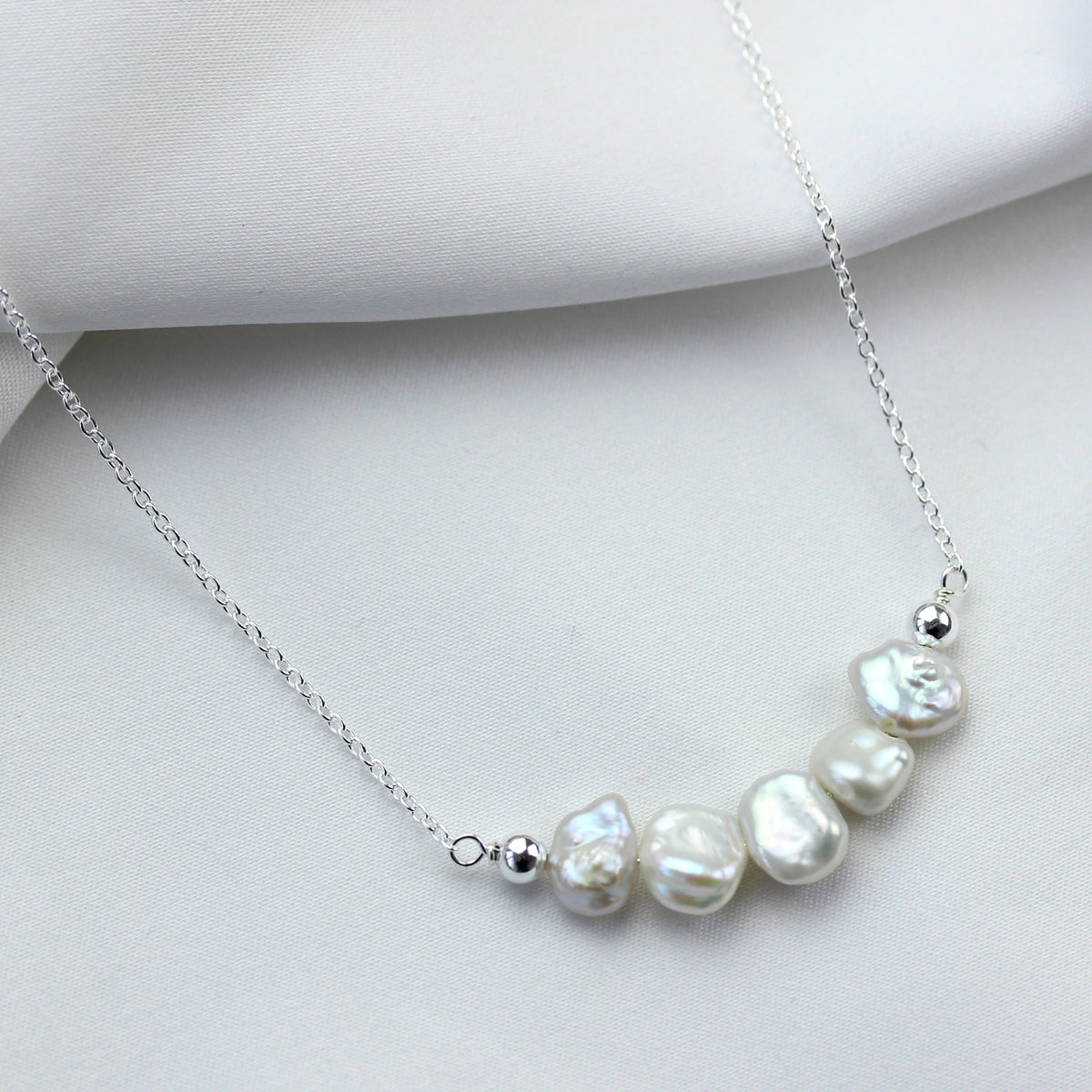 Collier en argent sterling avec 5 perles baroques d'eau douce, 50,8 cm et 5,1 cm