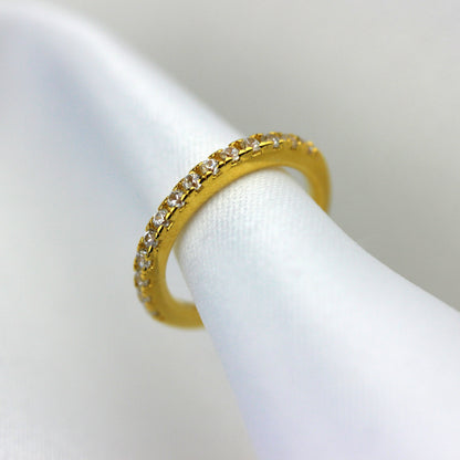 Manchette d'oreille en argent sterling plaqué or incrustée de zircons cubiques