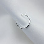 Boucle d'oreille à pompon en argent sterling avec perles