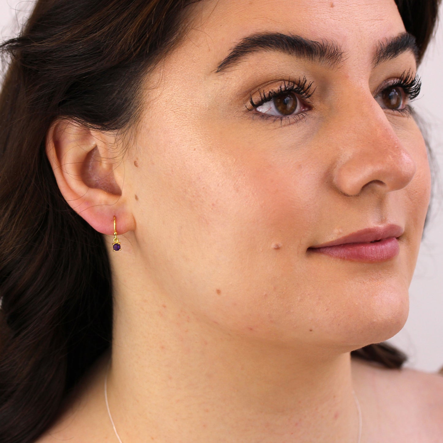 Boucles d'oreilles pendantes en argent sterling plaqué or et améthyste CZ
