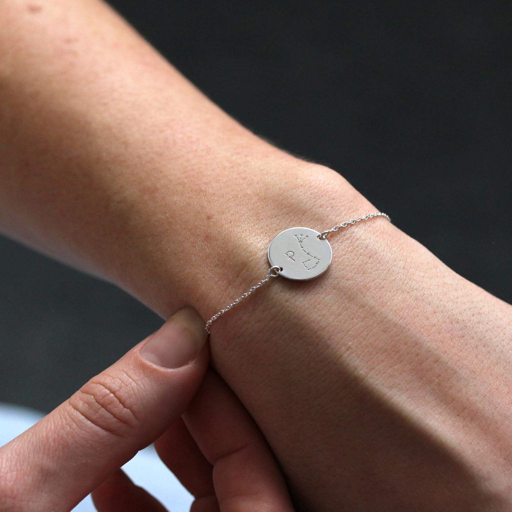 Bracelet personnalisé en argent sterling avec initiales constellations