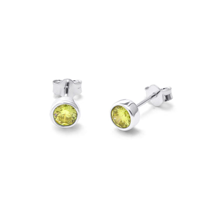 Boucles d'oreilles à tige en argent sterling avec péridot et zircone cubique de 4 mm
