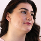 Boucles d'oreilles à tige en argent sterling avec saphir et zircone cubique de 4 mm