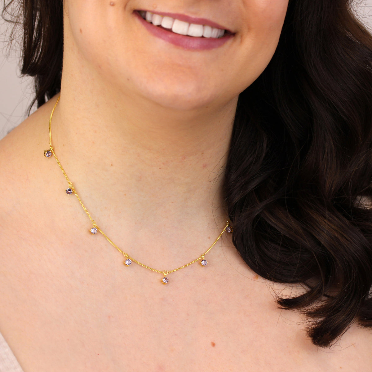 Collier en argent sterling plaqué or avec plusieurs alexandrites et zircones cubiques (40,6 cm et 5 cm)