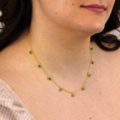 Collier en argent sterling plaqué or avec plusieurs émeraude et zircones cubiques 40,6 cm et 5 cm