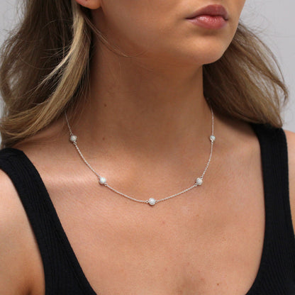 Collier en argent sterling avec plusieurs zircones cubiques et opales (40,6 cm et 5 cm)