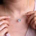 Collier en argent sterling avec fleur de naissance de janvier et étiquette gravable de 13 mm, 35 à 55 cm