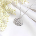 Collier en argent sterling avec fleur de naissance du muguet de mai et étiquette gravable de 13 mm, 35 à 55 cm