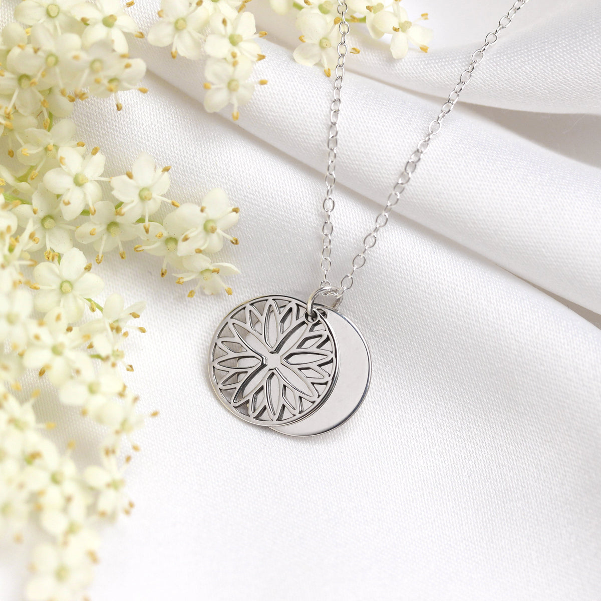 Collier en argent sterling avec fleur de naissance de septembre et étiquette gravable de 13 mm, 35 à 55 cm