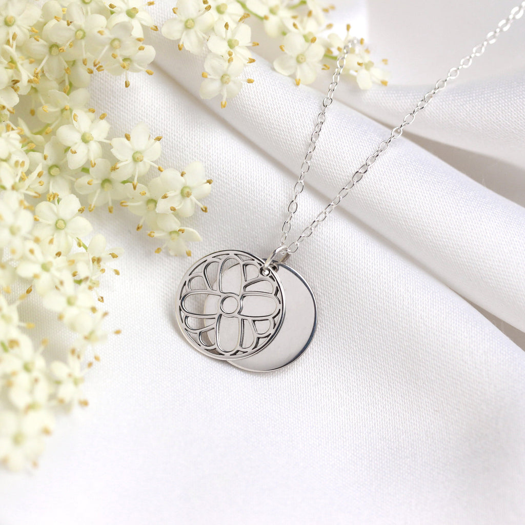 Collier en argent sterling avec fleur de souci d'octobre et étiquette gravable de 13 mm, 35 à 55 cm