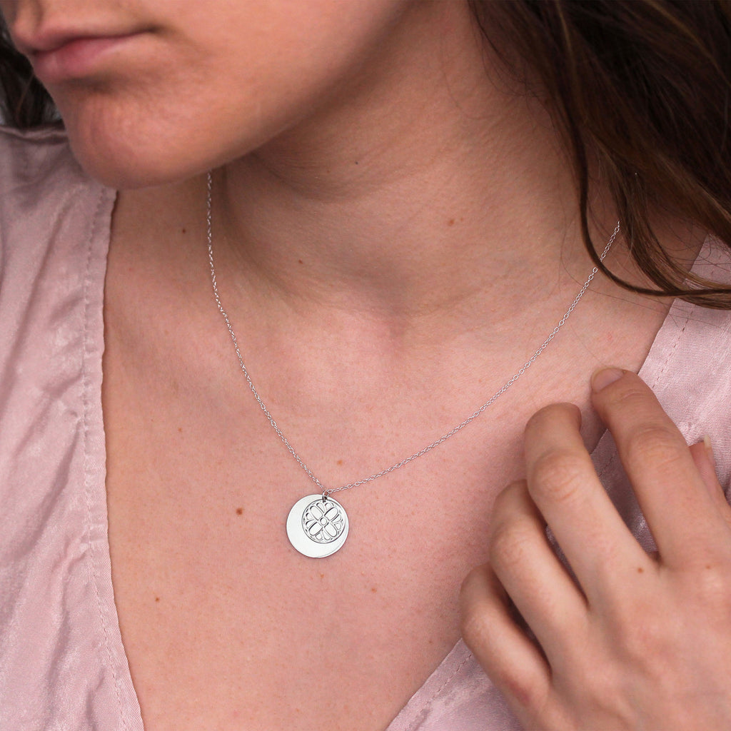 Collier en argent sterling avec fleur de souci et étiquette de 18 mm, 35 à 55 cm