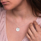 Collier en argent sterling avec fleur de souci et étiquette de 18 mm, 35 à 55 cm