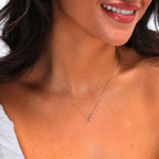 Collier en or 9 carats avec aigue-marine ronde de 5 mm et zircone cubique, 40 à 50 cm