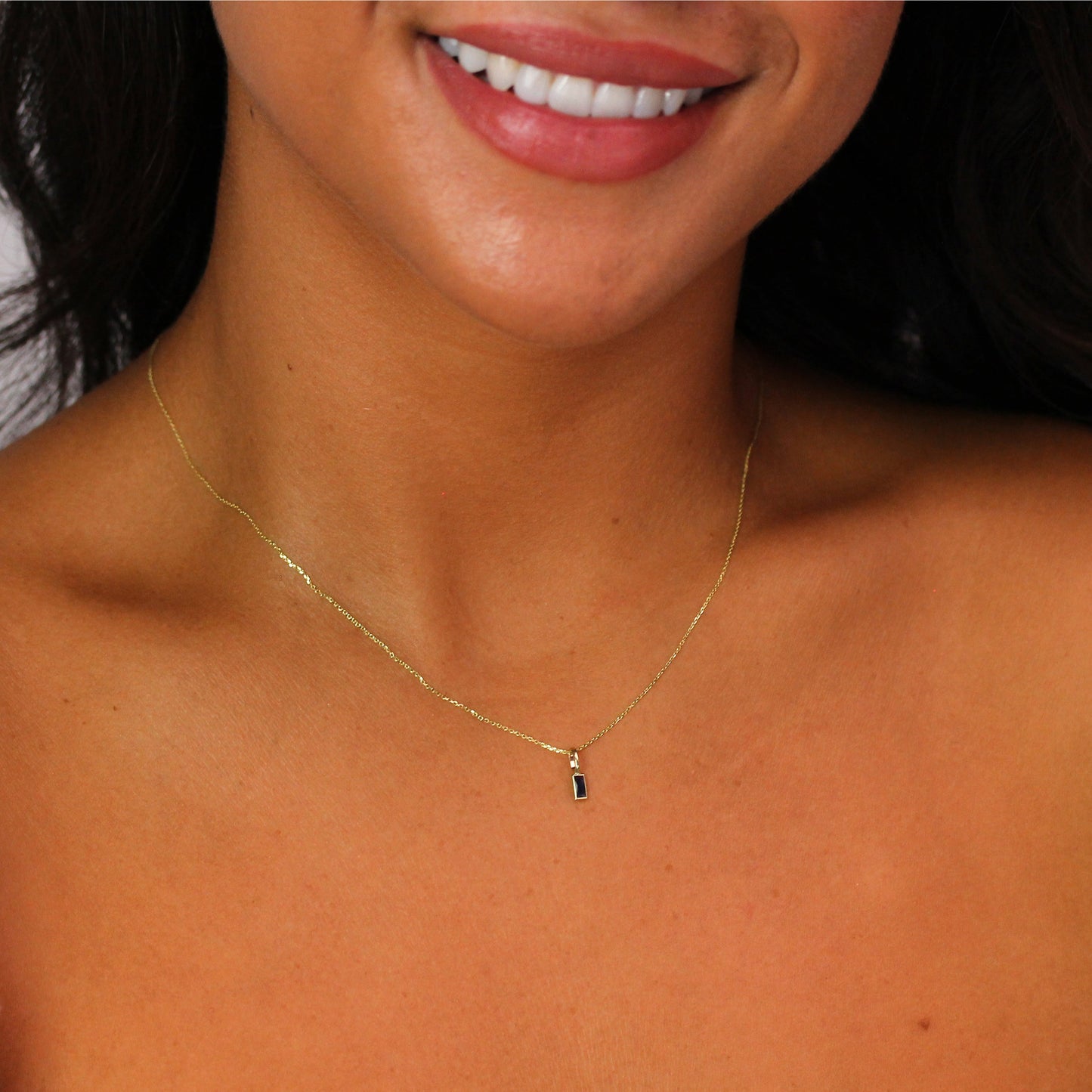Collier en or 9 carats avec saphir baguette et zircone cubique, 40 à 50 cm