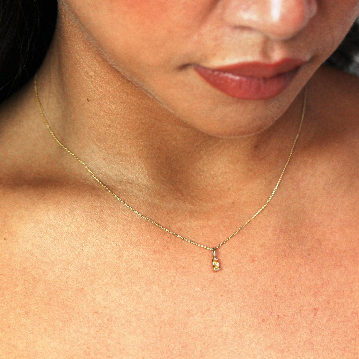 Collier en or 9 carats avec citrine baguette et zircone cubique, 40 à 50 cm