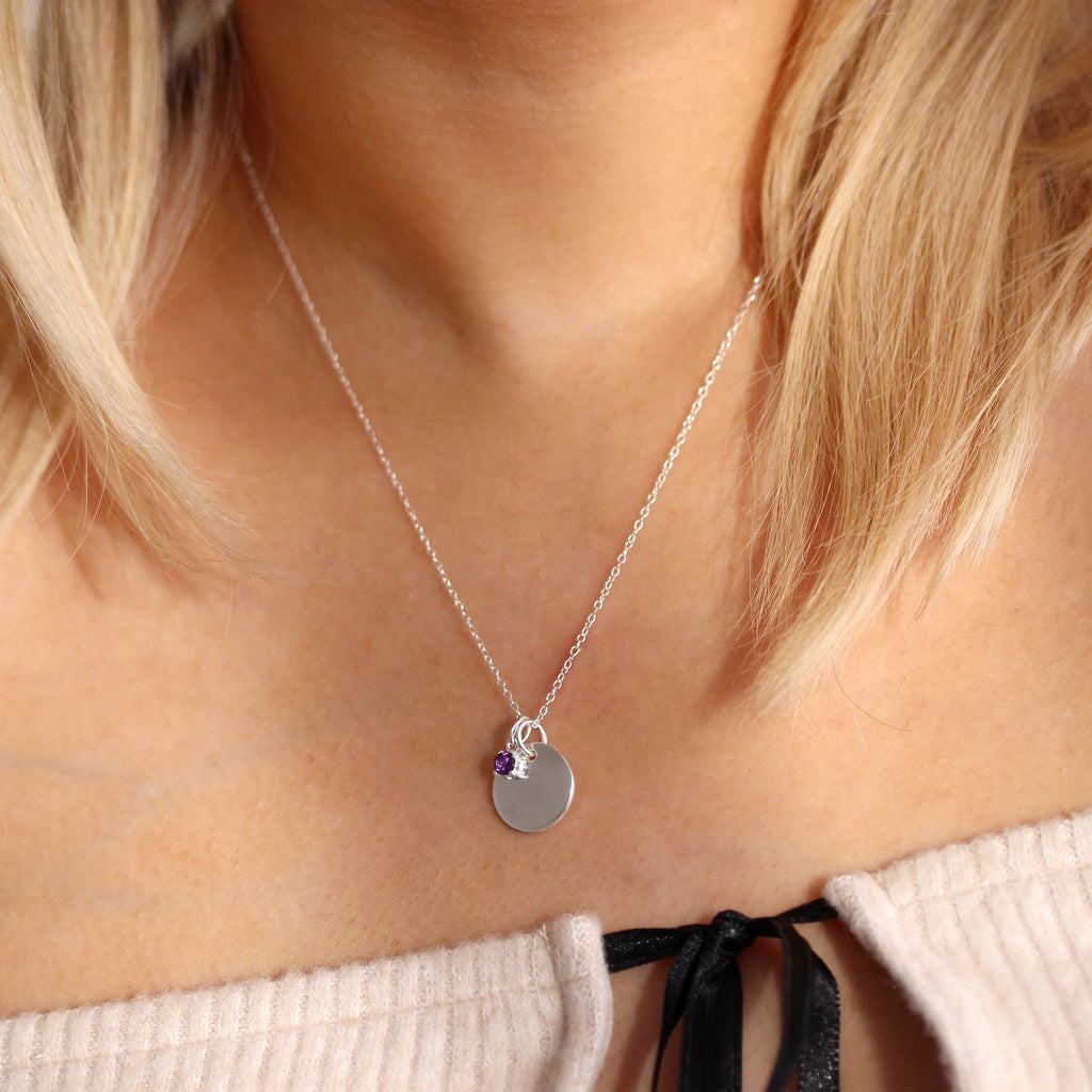 Collier en argent sterling avec pierre de naissance et plaque ronde gravable, 35,6 à 55,9 cm