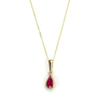 Pendentif en or 9 carats avec pierre de naissance en cristal de rubis de juillet