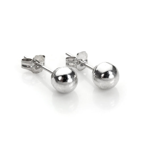 Boucles d'oreilles à tige en or blanc 9 carats de 3 mm à 7 mm