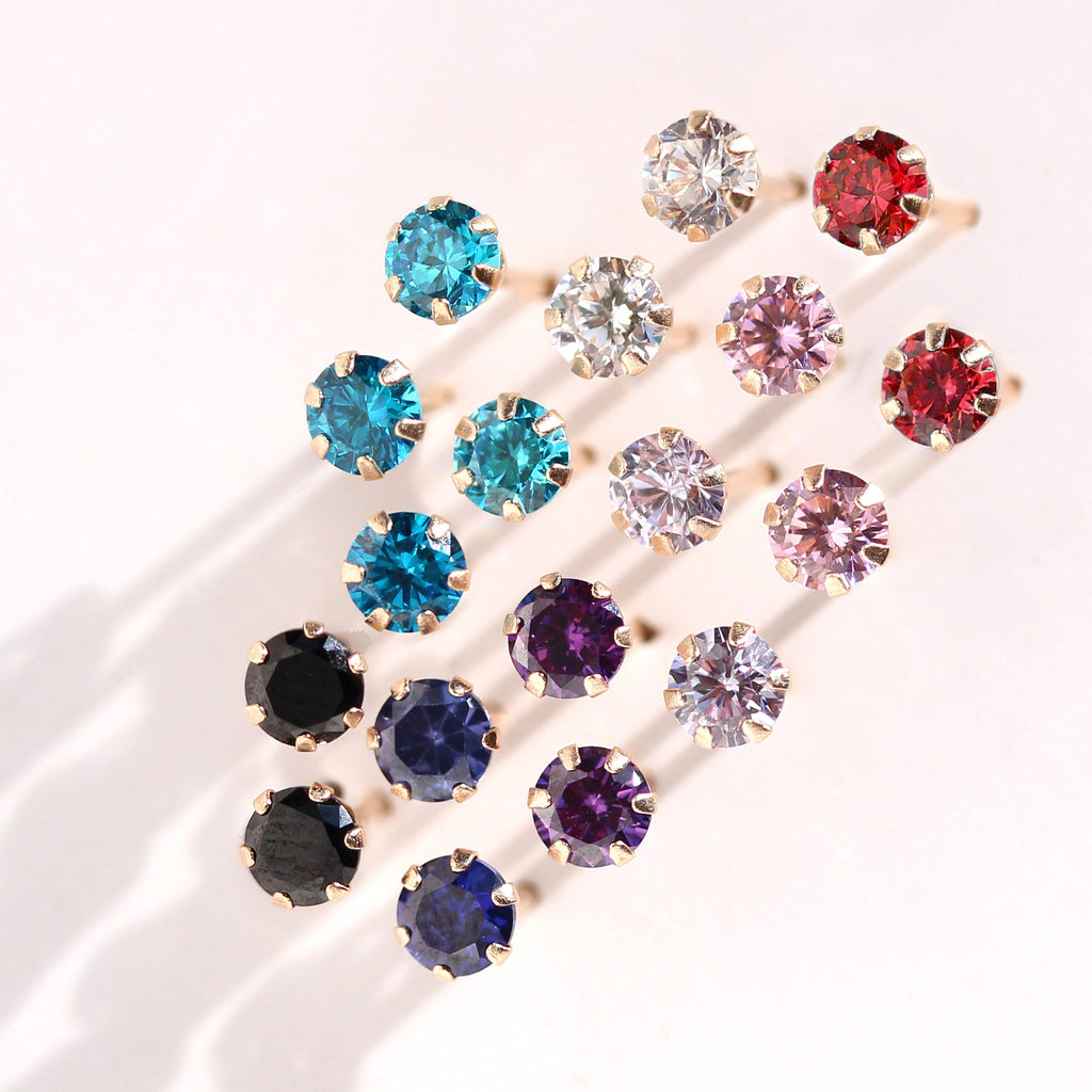 Boucles d'oreilles rondes en or jaune 9 carats avec cristaux de 3 mm