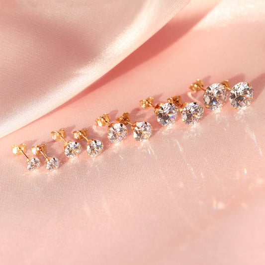 Boucles d'oreilles rondes en or jaune 9 carats avec cristaux transparents de 4 à 8 mm