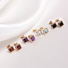 Boucles d'oreilles à tige en or jaune 9 carats avec pierres précieuses de 5 mm