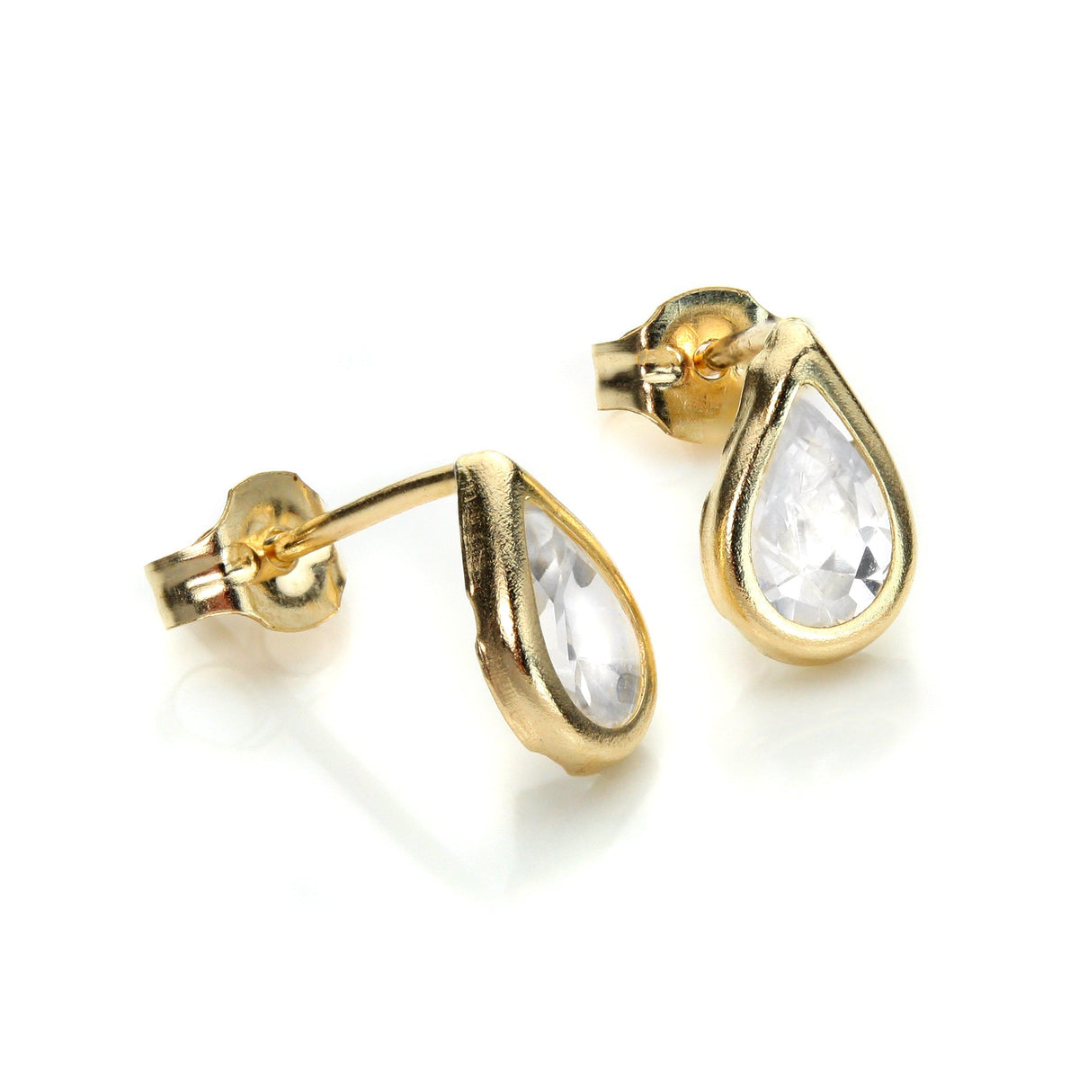 Boucles d'oreilles à tige en or jaune 9 carats avec pierre de naissance