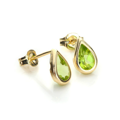 Boucles d'oreilles à tige en or jaune 9 carats avec pierre de naissance
