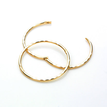 Boucles d'oreilles créoles articulées en or jaune 9 carats avec diamants taillés