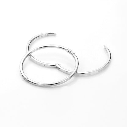 Boucles d'oreilles créoles à charnière en argent sterling
