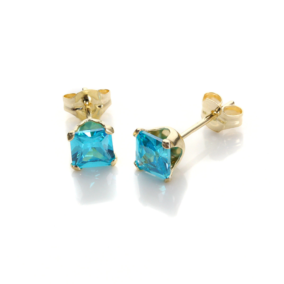 Boucles d'oreilles à tige carrées en or jaune 9 carats et cristal transparent de 4 mm