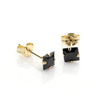 Boucles d'oreilles à tige Martini en or jaune 9 carats et zircones cubiques blancs