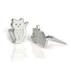 Boucles d'oreilles à tige Andralok en argent sterling et émail, motif chat assis