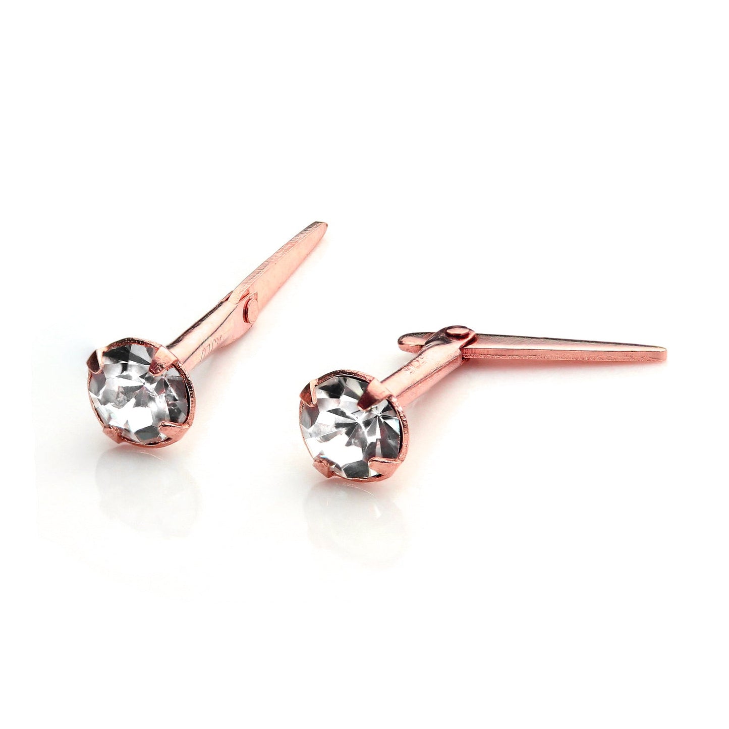 Boucles d'oreilles à tige Andralok en or rose 9 carats avec saphir aigue-marine transparent en oxyde de zirconium de 3 mm