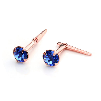 Boucles d'oreilles à tige Andralok en or rose 9 carats avec saphir aigue-marine transparent en oxyde de zirconium de 3 mm